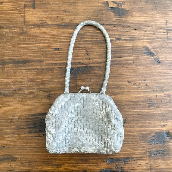 VTG La Regale Silver Beaded Sequin Top Handle Mini Purse Bag Cocktail Formal - Picture 1 of 13